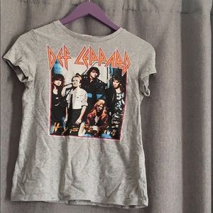 Def Leppard tshirt